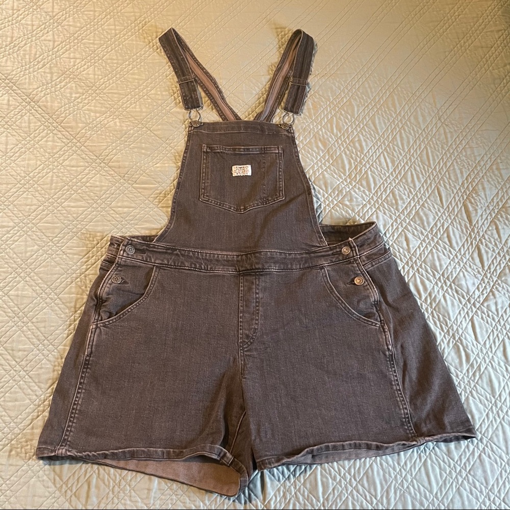 Levi’s short overalls sz 18w